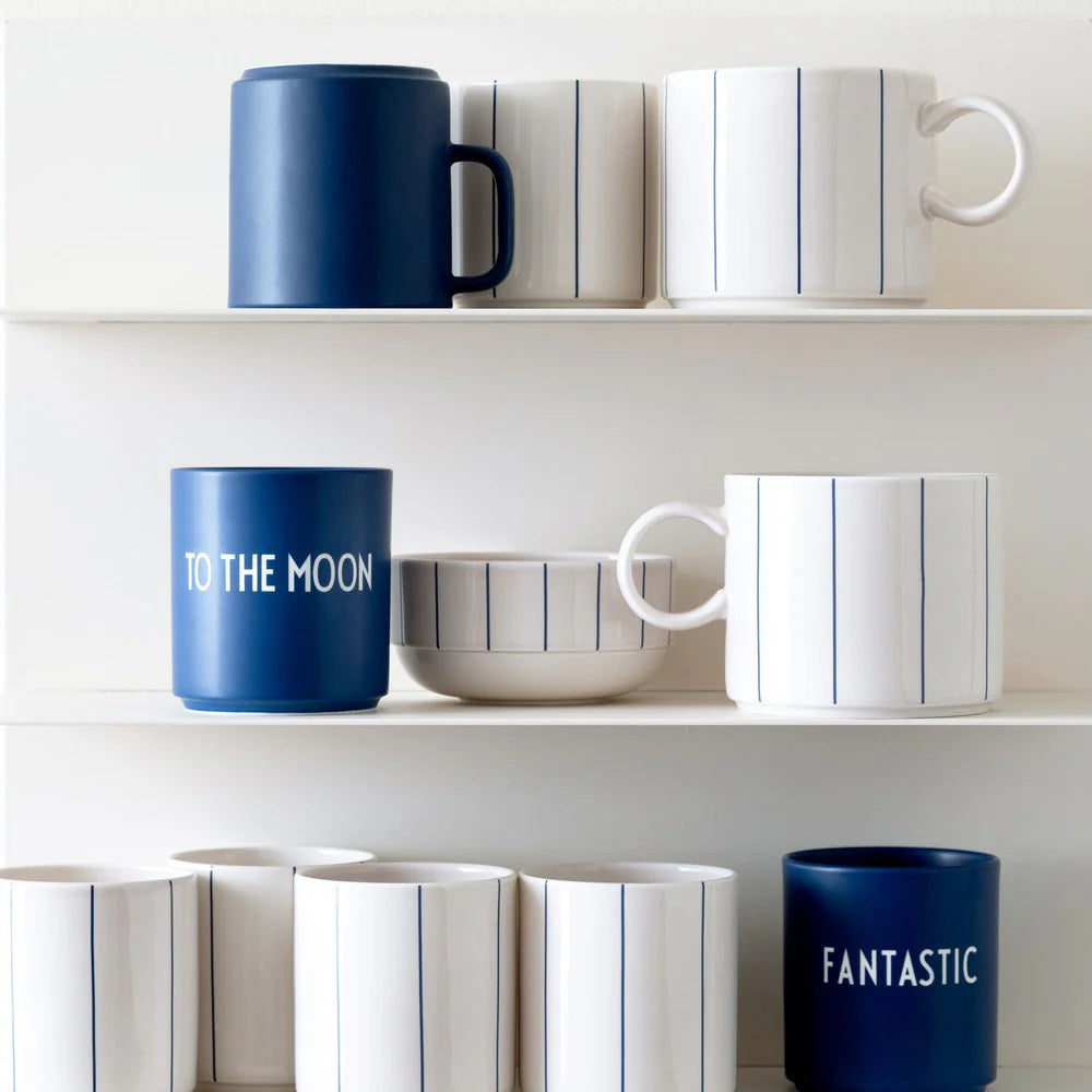 Favourite Cup | to the moon