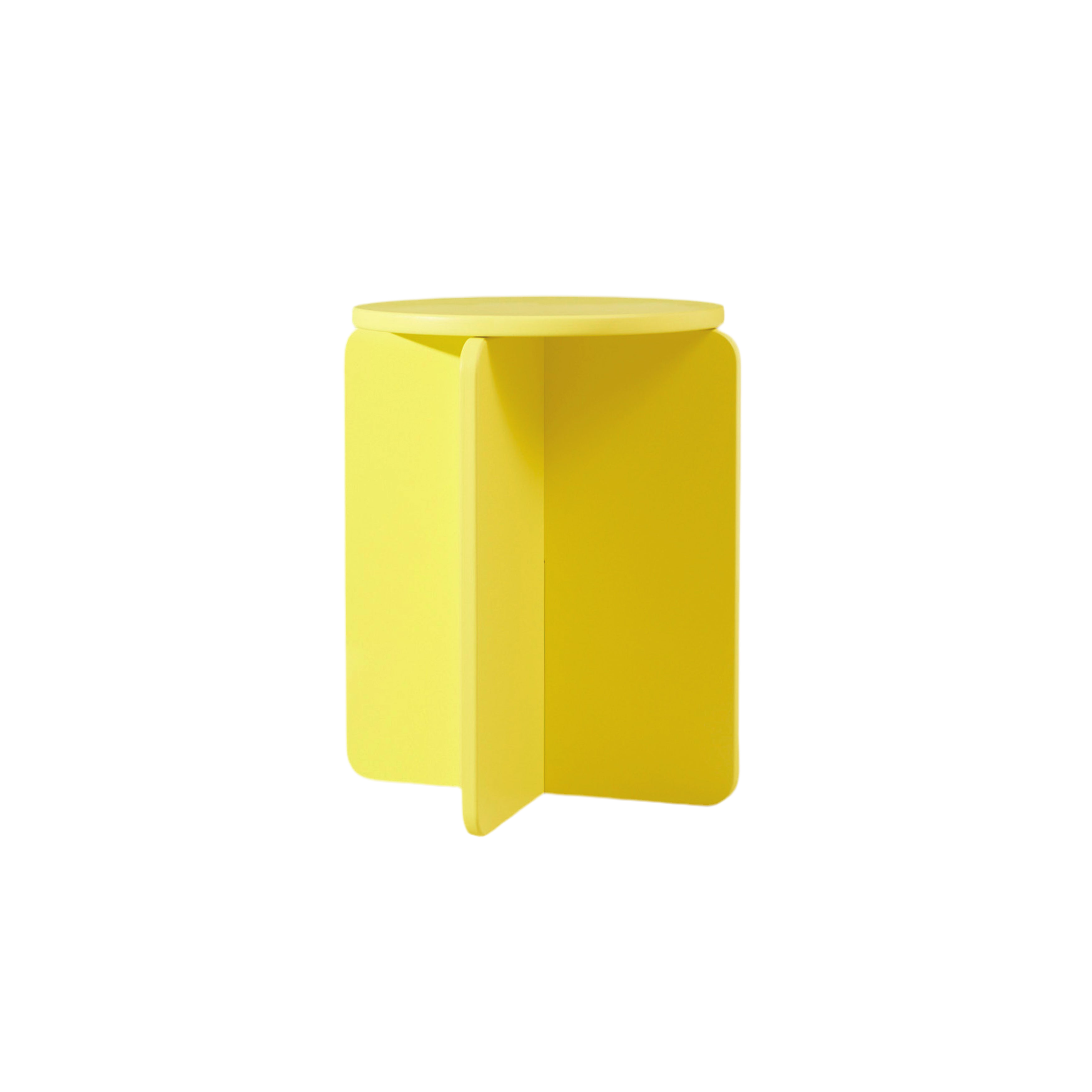 Hocker | XO