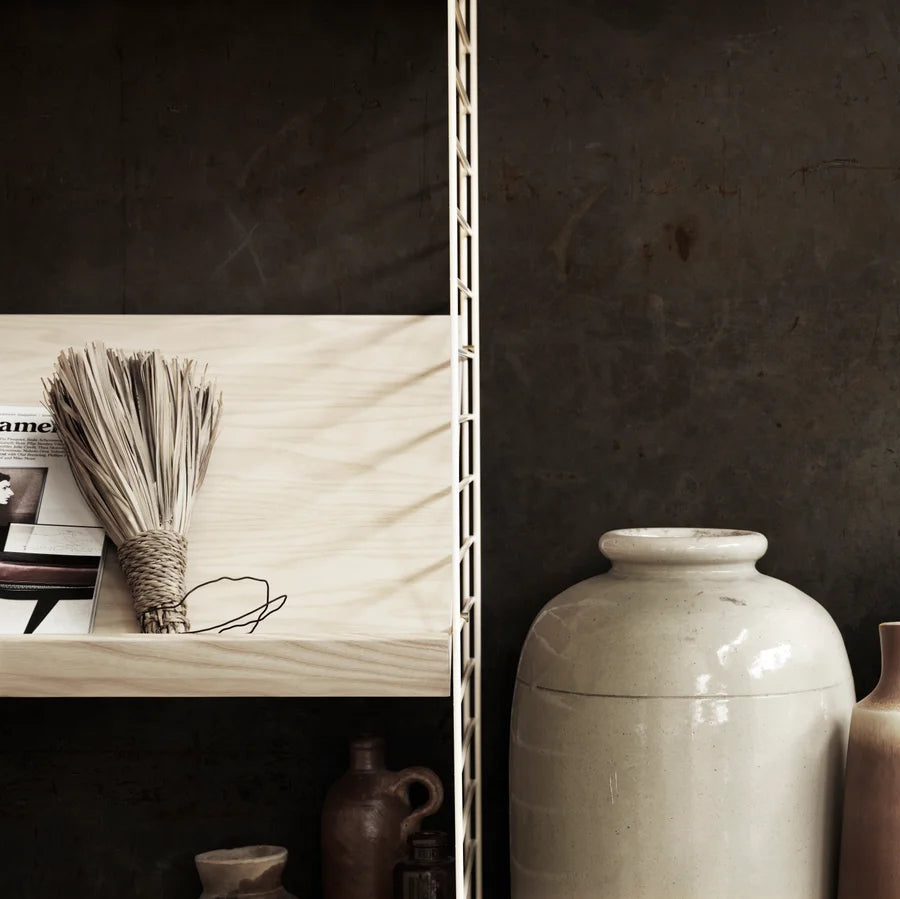 String Furniture | Zeitschriftenablage B 58cm