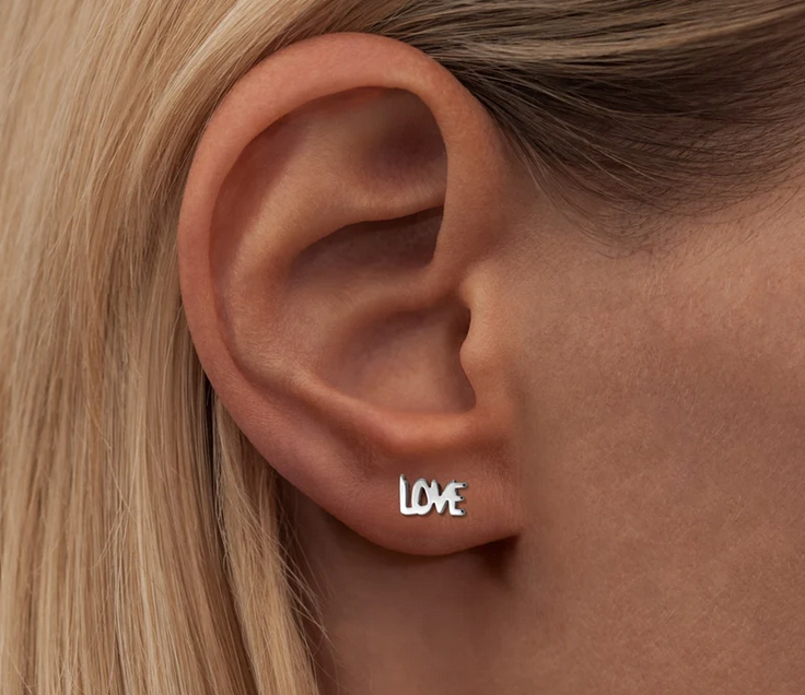 Ohrring | LOVE