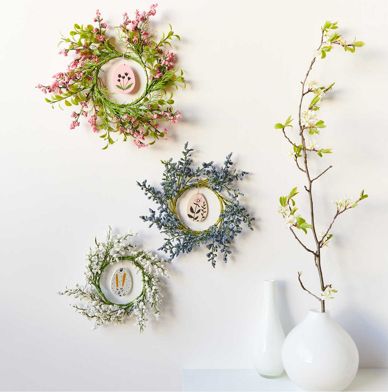 Holz-Hänger Osterei Blume weiß