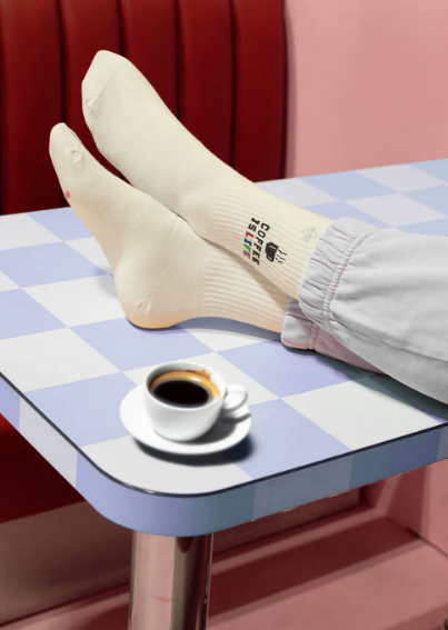 Socken | coffee is life