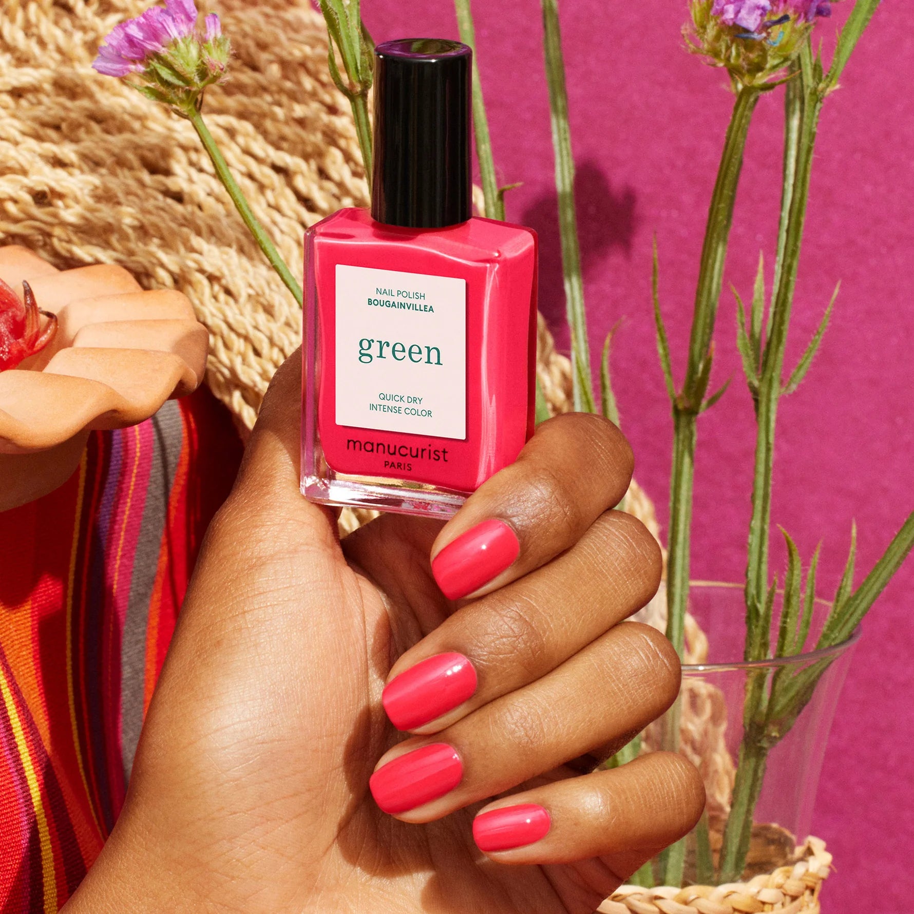 Nagellack Green | Bougainvillea