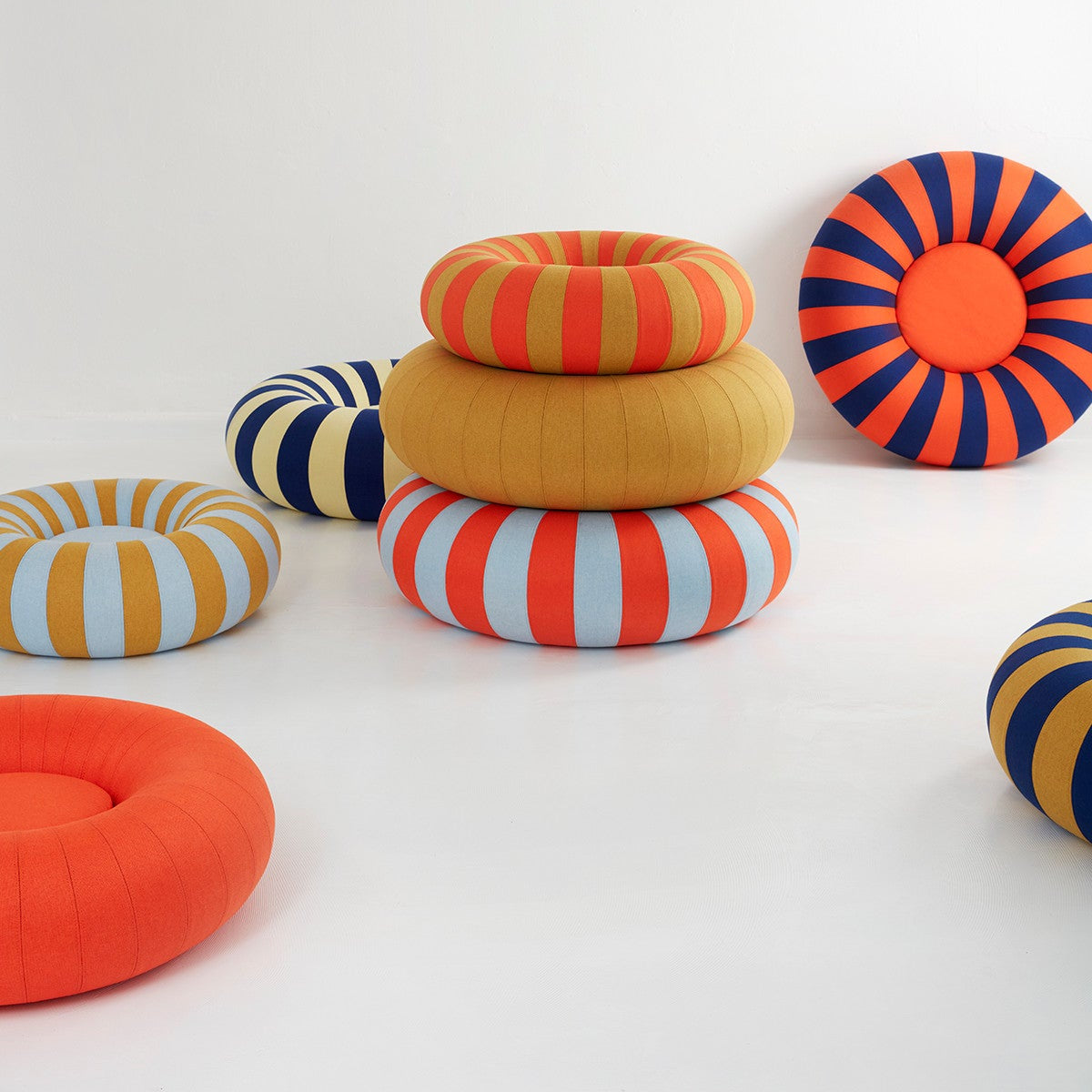 Pouf Float | mittel ocker