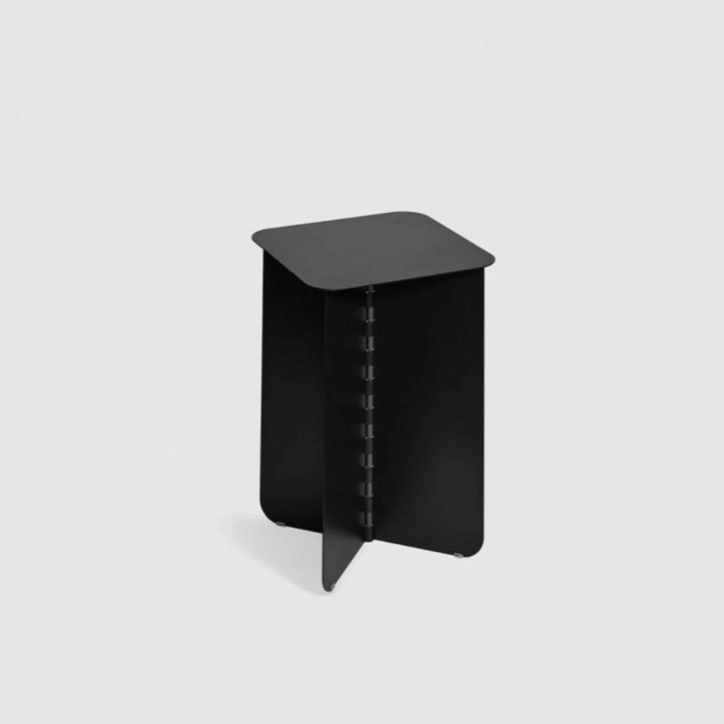 Ausstellungsstück | Beistelltisch Hinge Small