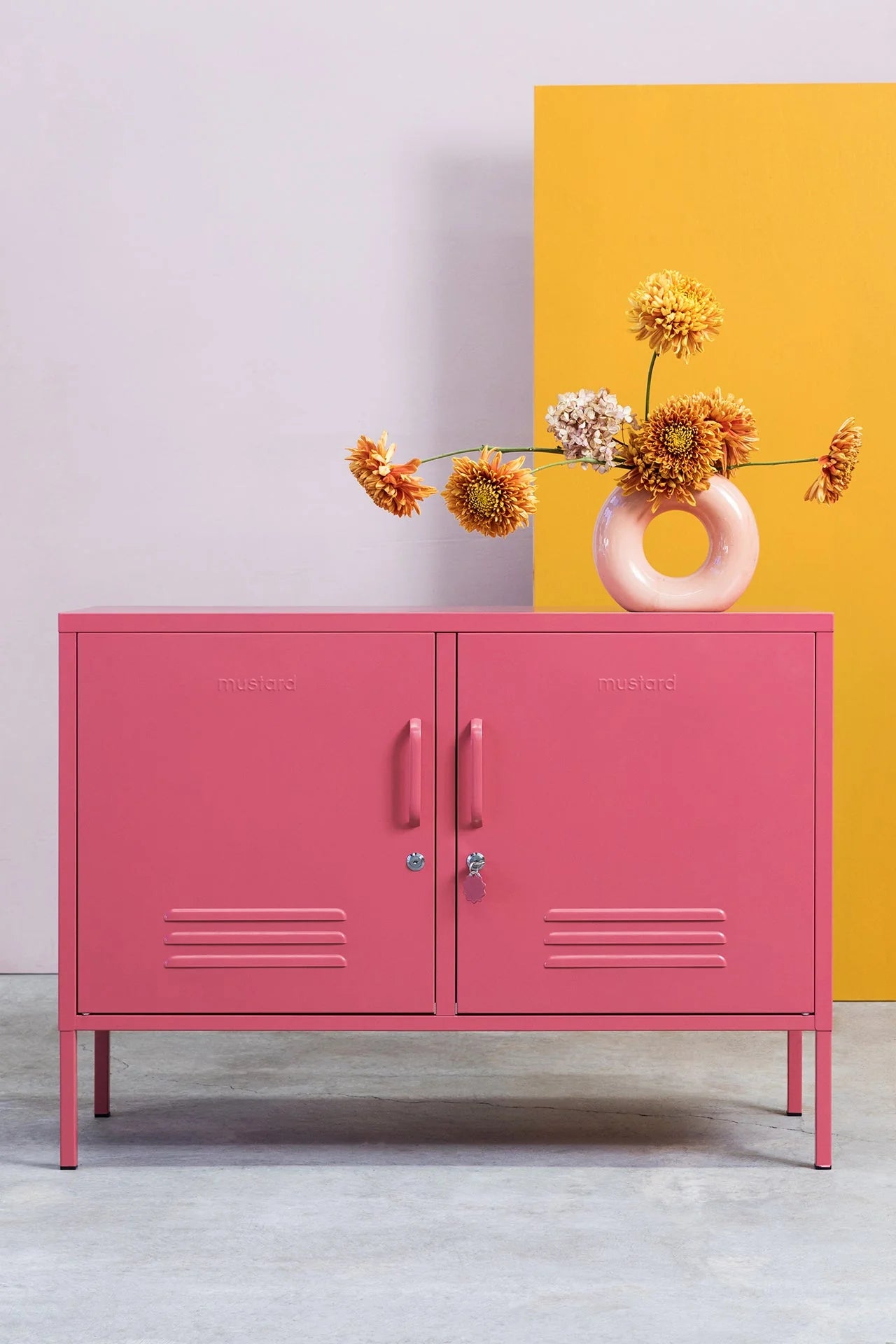 Metallspind | THE LOWDOWN | berry