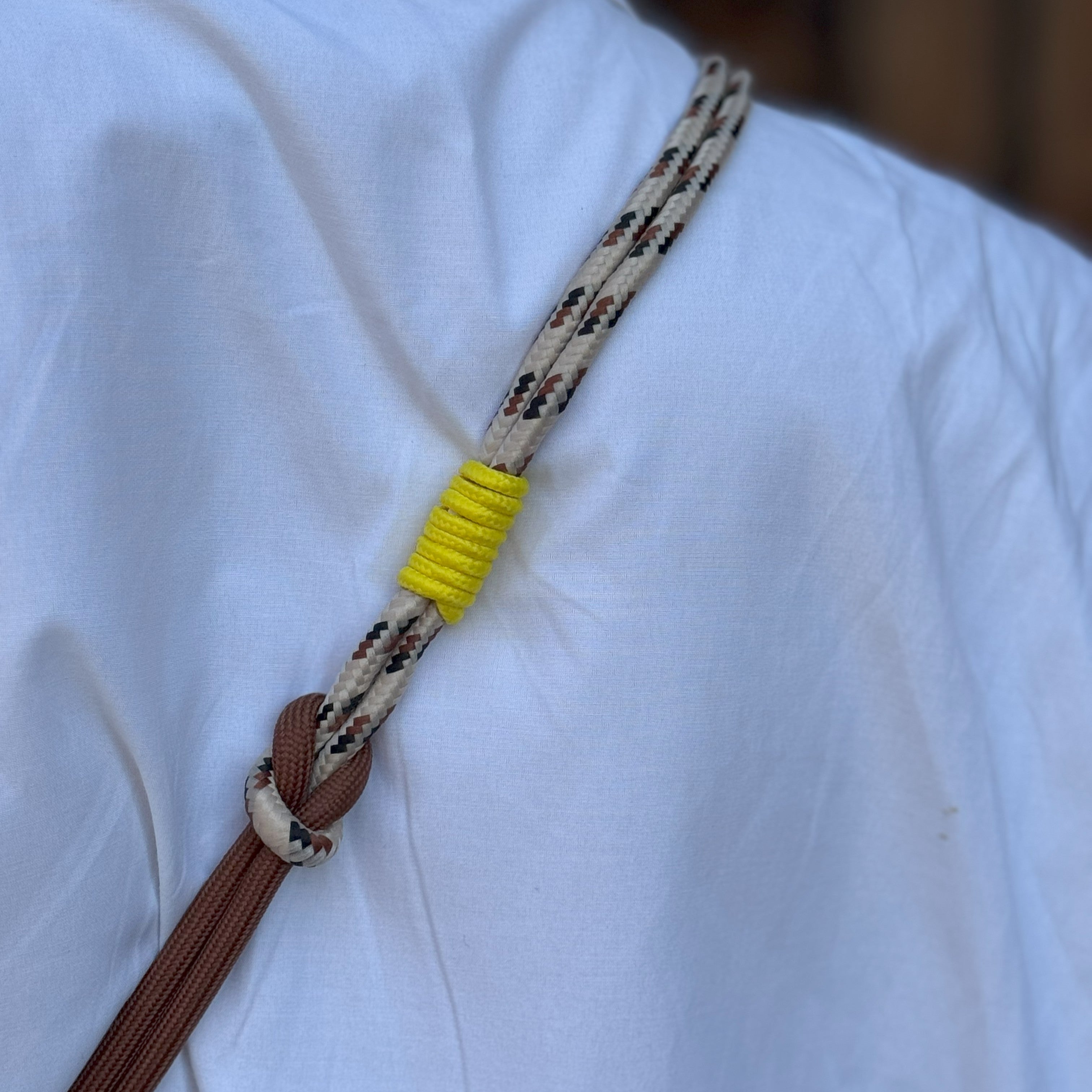 Handykette Torino 12 in Hazelnut von Parsley an Pepper bei Frau Rabe in Die Halle