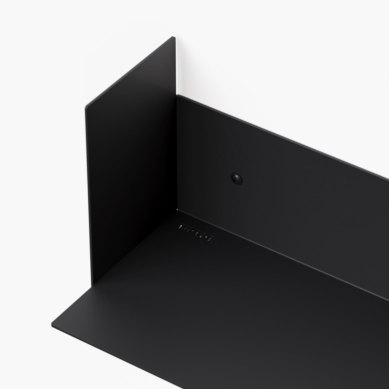Wandregal Pli von Tiptoe in graphite black bei Frau Rabe im Concept Store Die Halle