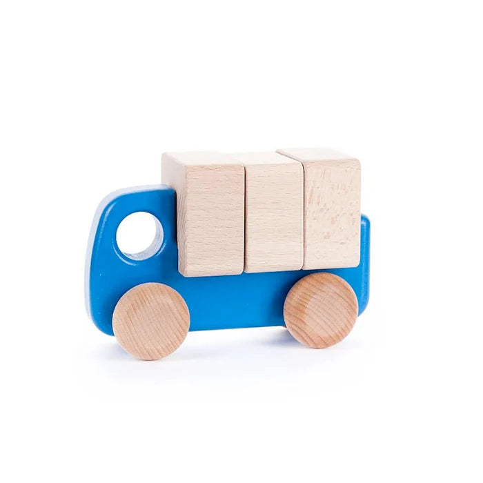Kinderspielzeug | LKW mit Blöcken