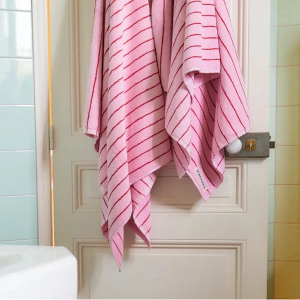 Badetuch Naram | Baby Pink & Ski Patrol