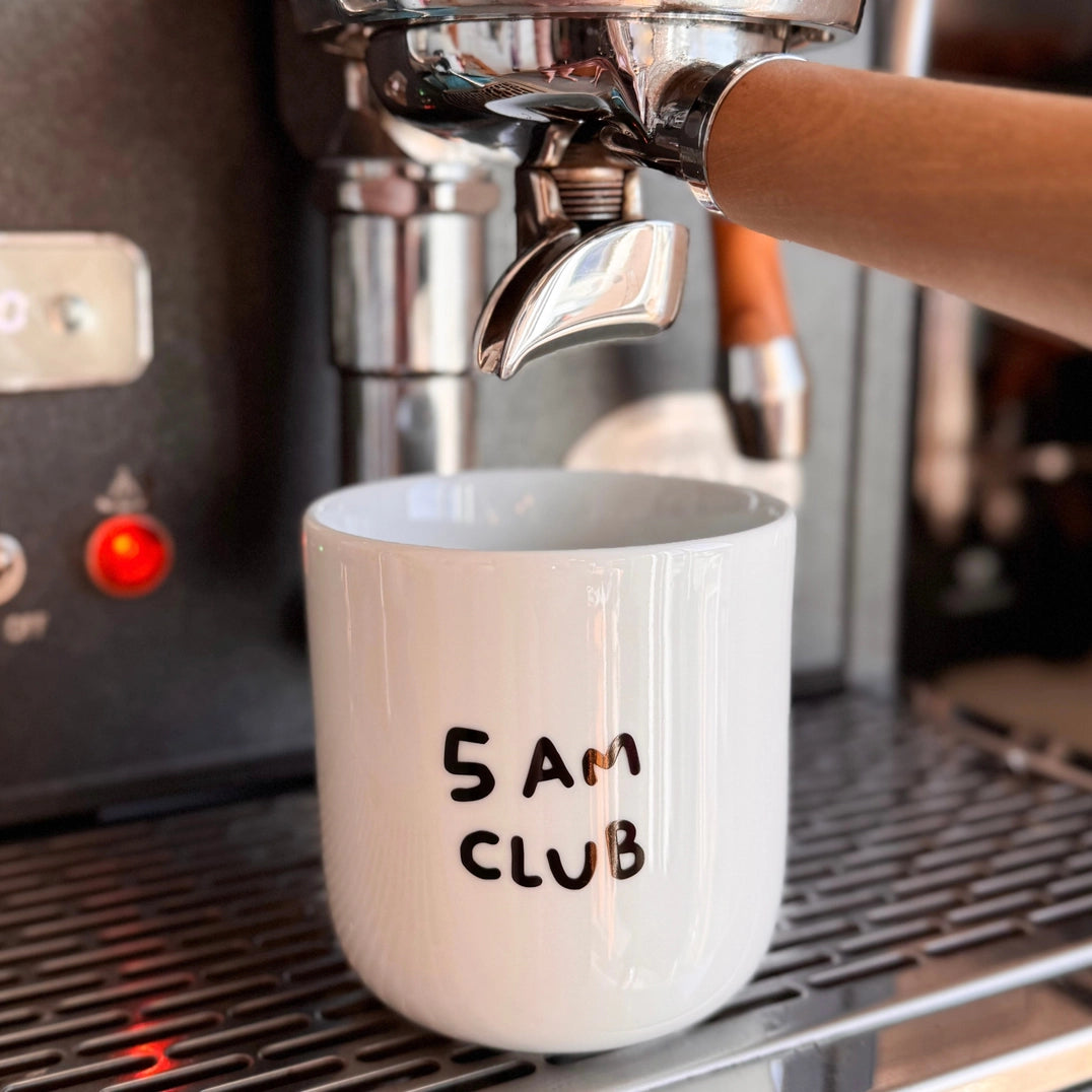 Becher | 5 am Club