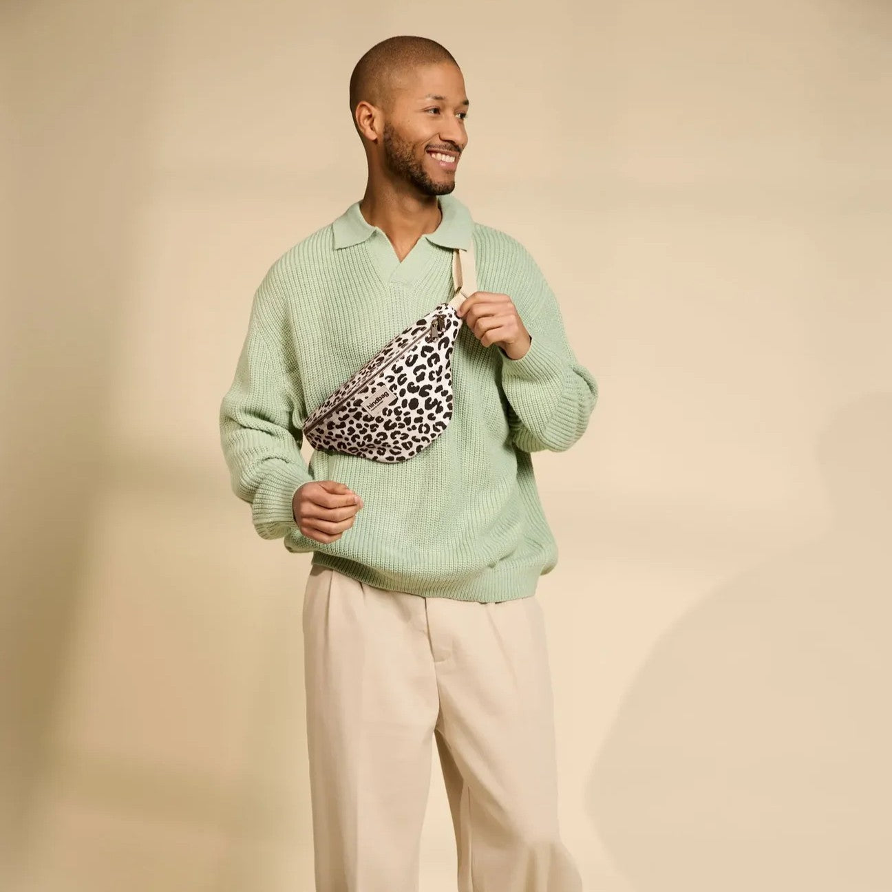 Hindbag Bauchtasche Olivia in Leopard Naturweiss bei Frau Rabe in Die Halle