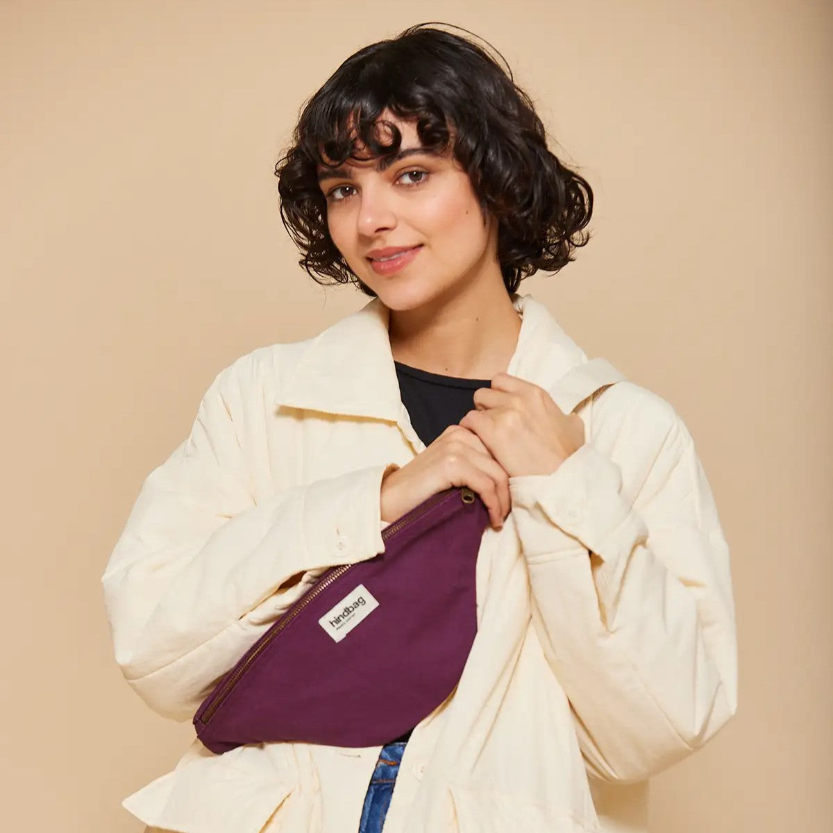 hindbag olivia bauchtasche in pflaume bei Frau Rabe in Die Halle