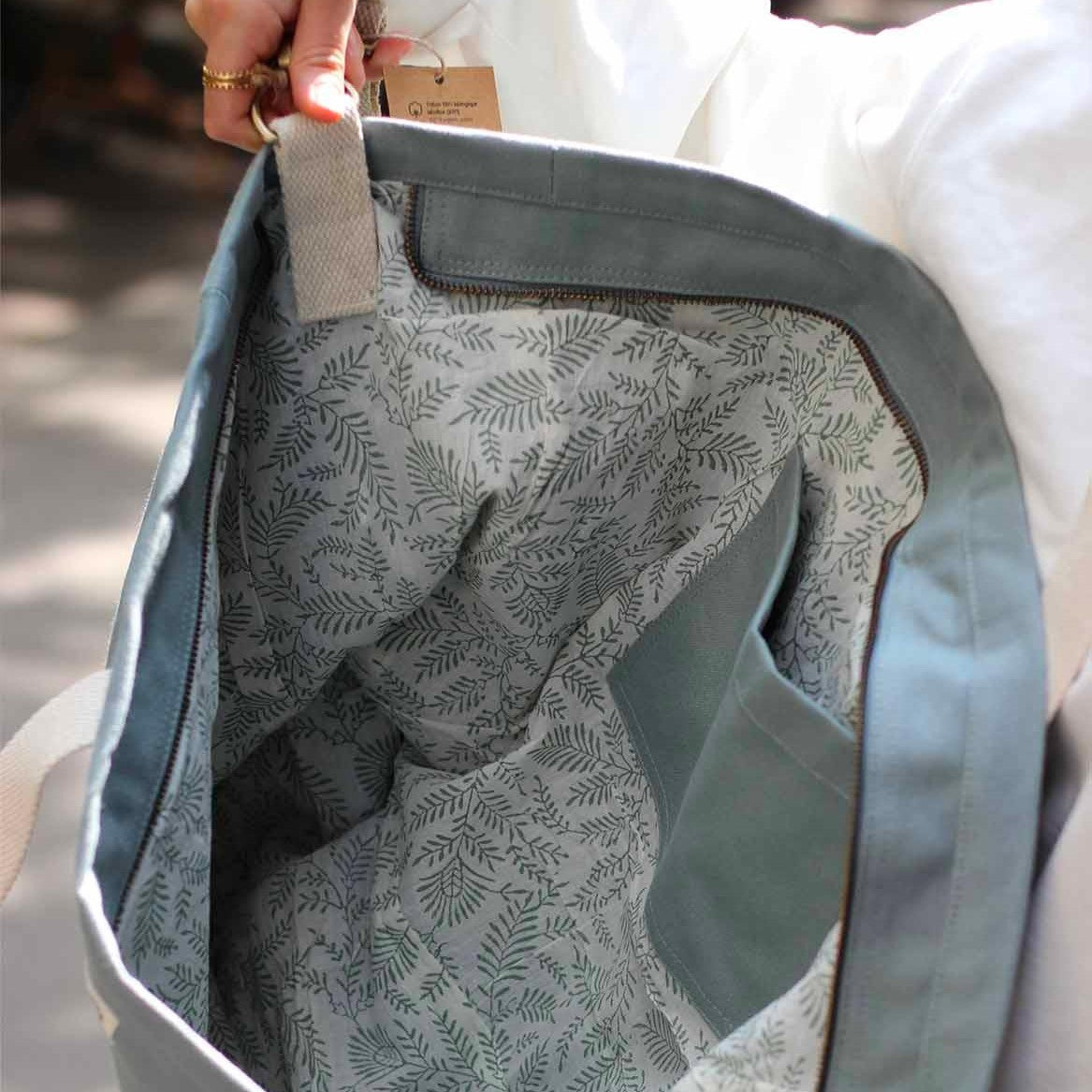 Weekender Jean | Salbeigrün