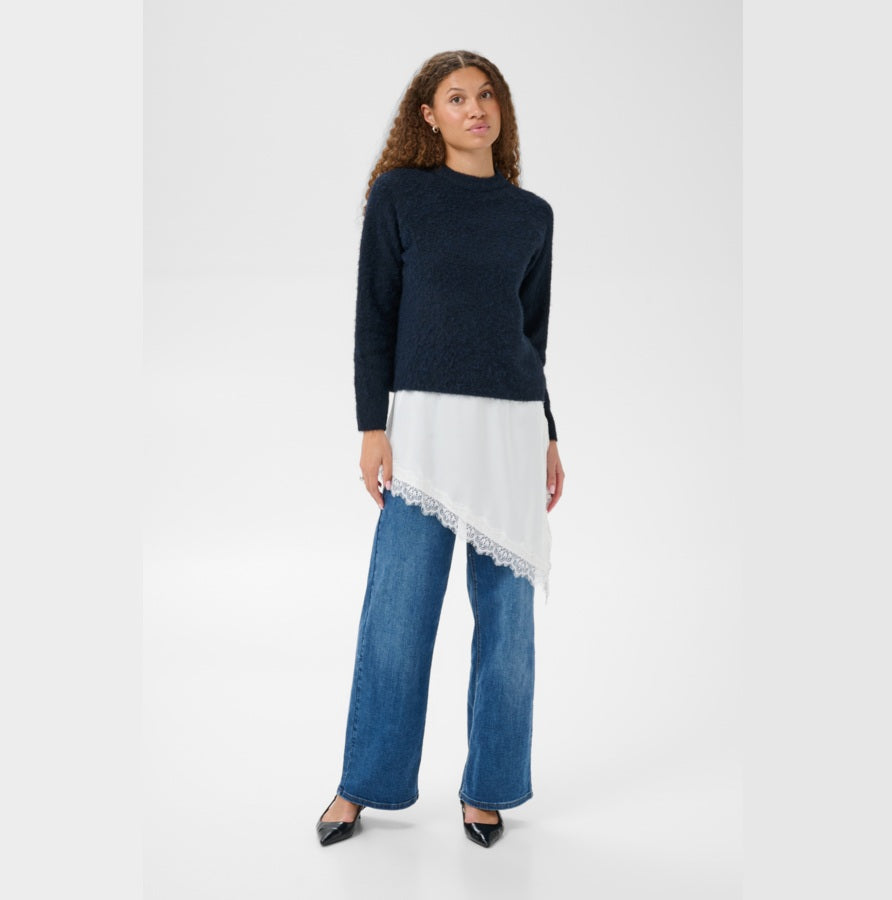 Asymmetrisches Top KAmiala | Whisper White