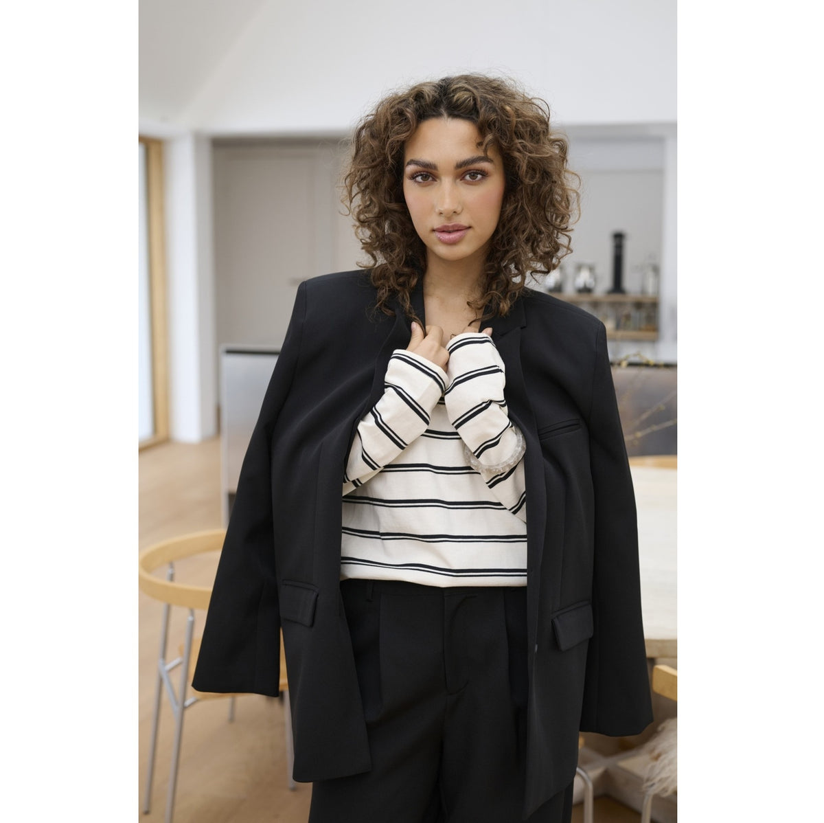 Blazer KAbella | Black Deep