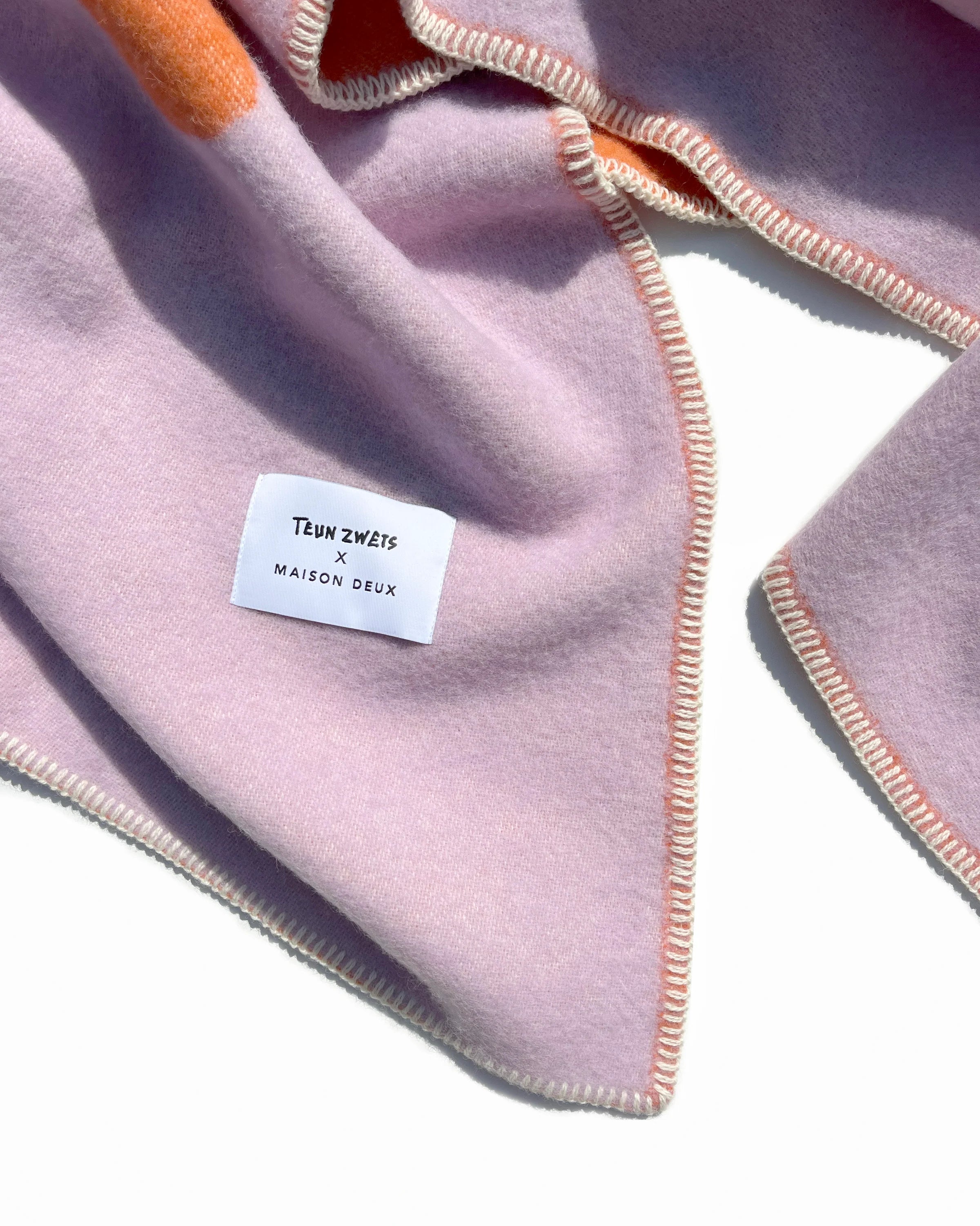 Wolldecke Splitted Chair | Lilac/Orange