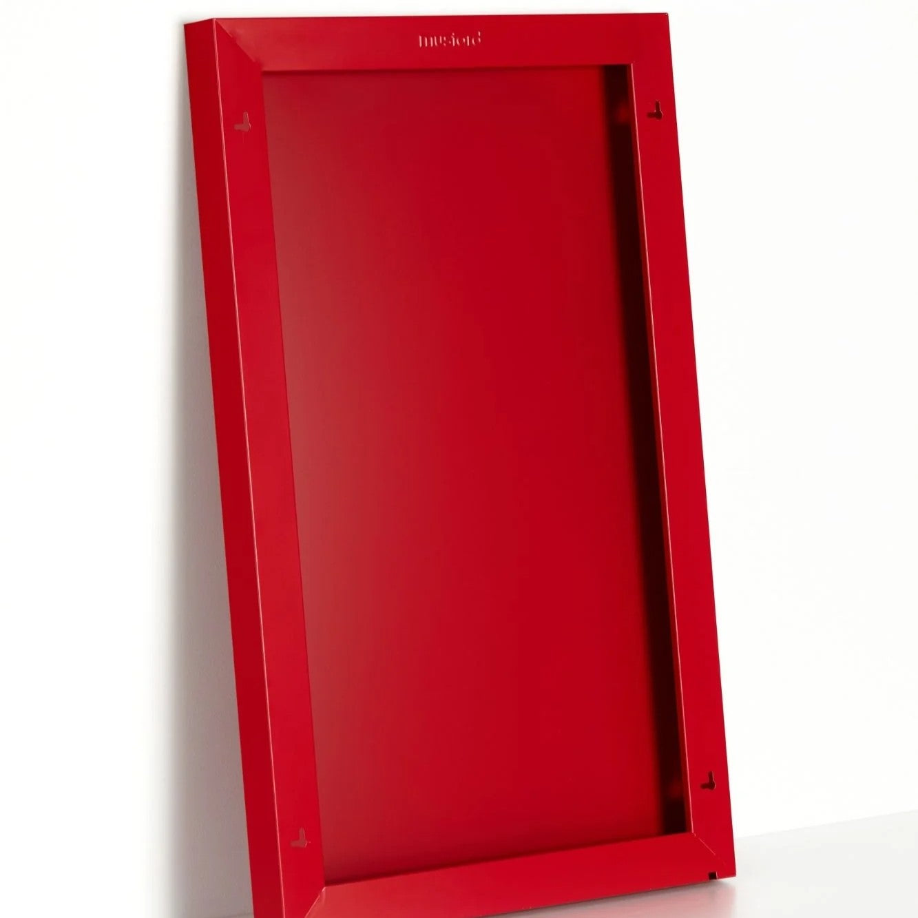 Magnetwand The Storyboard in poppy red von Mustard Made bei Frau Rabe im Concept Store Die Halle