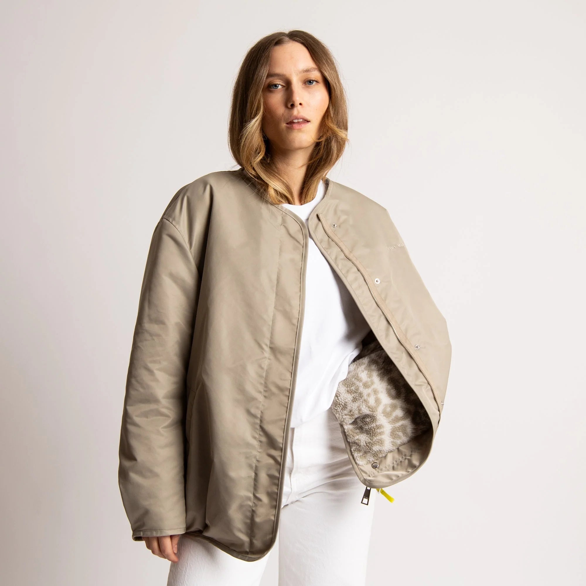Reversible Bomber Jacke | Stone/Leo Sand-Stone