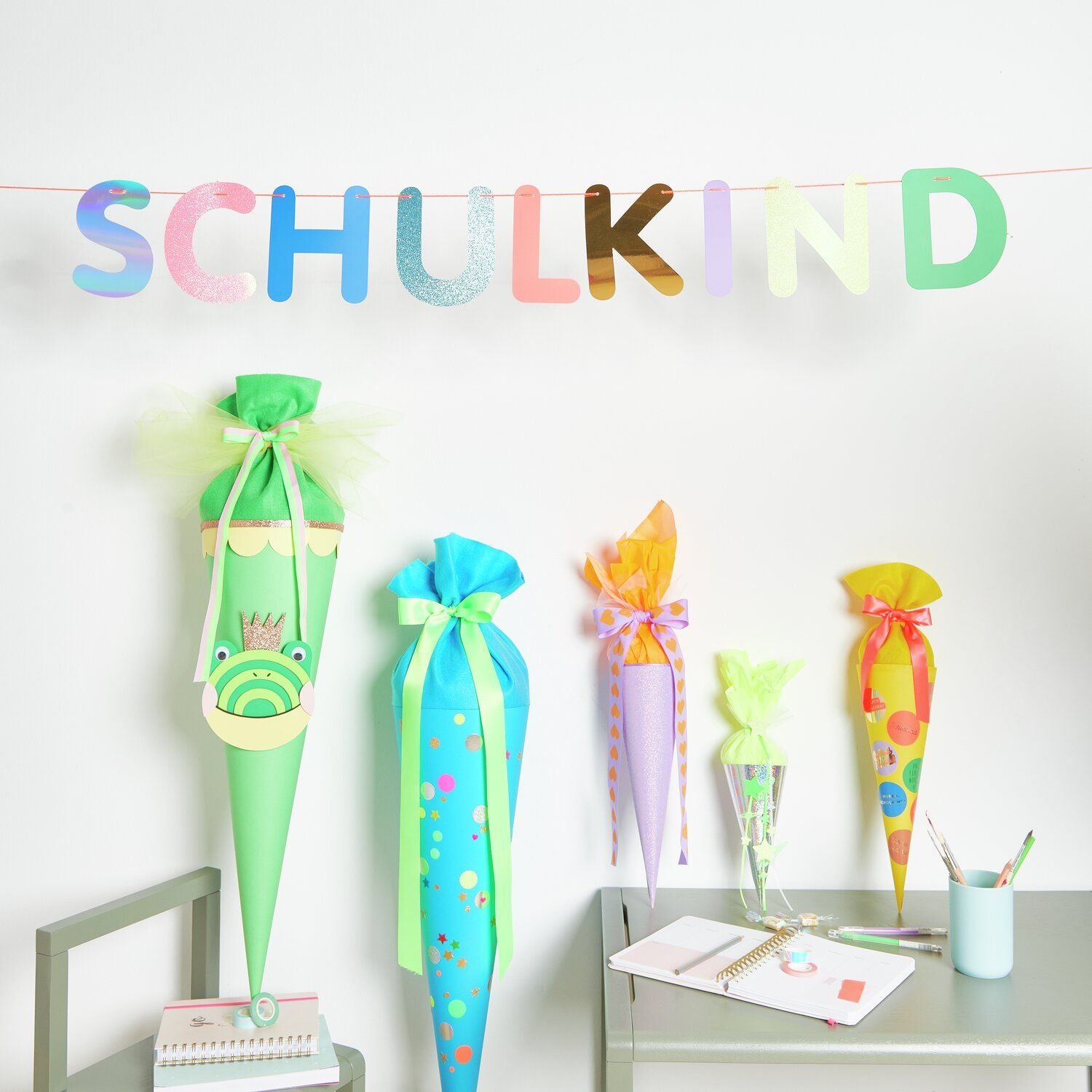 Schultüte Klein | Filzverschluss Gelb