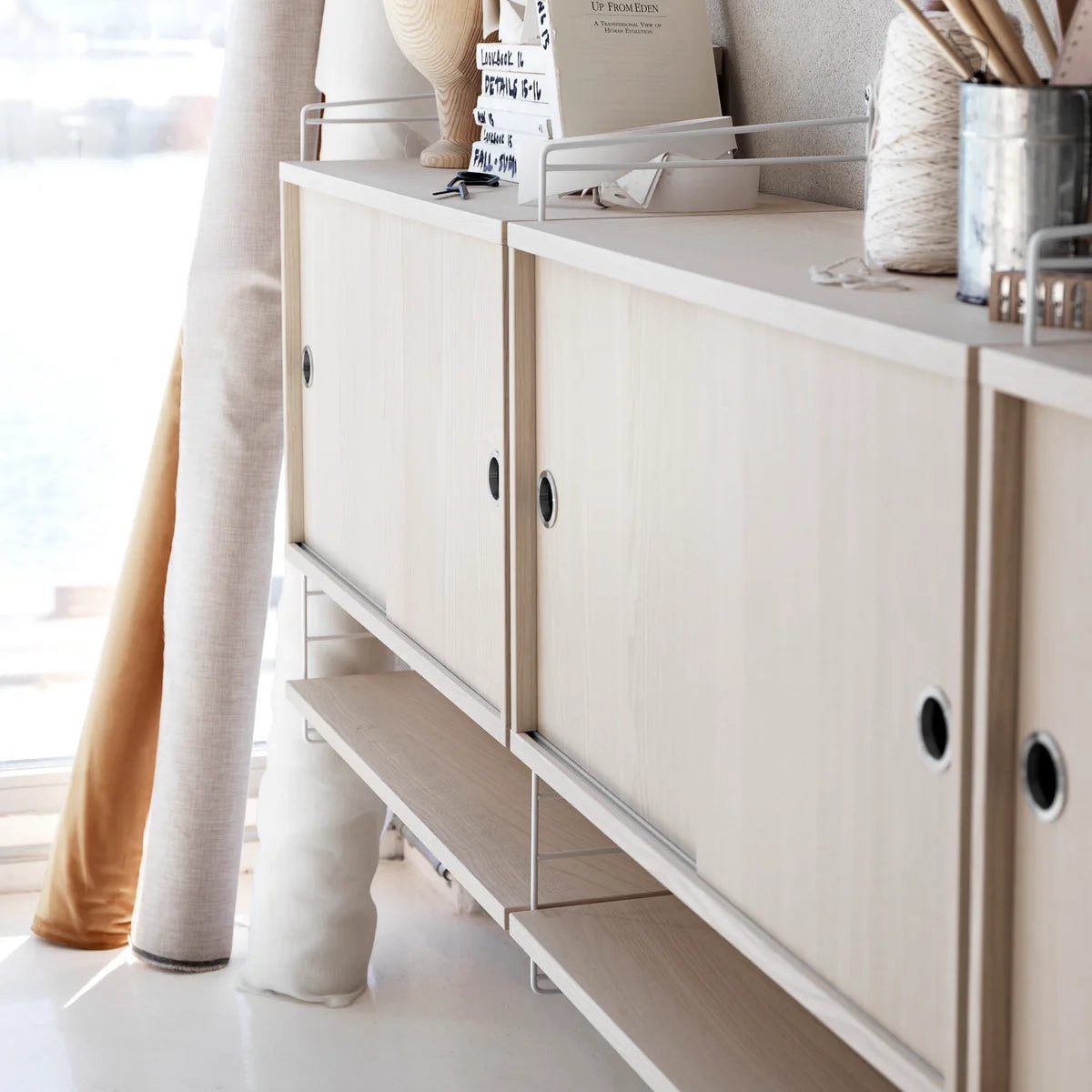 String Furniture | Schrankelement mit Schiebetüren B 78cm