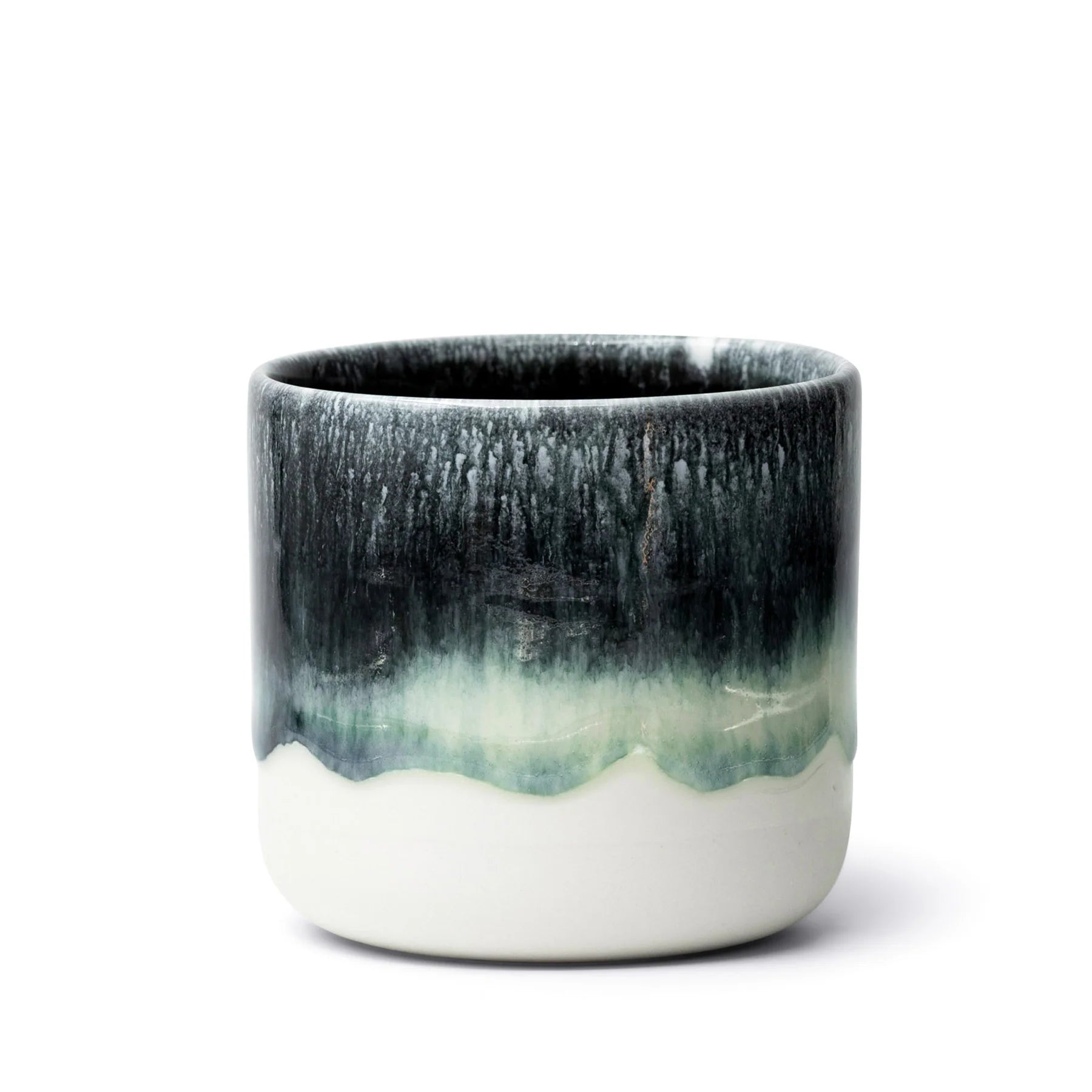 Quench Cup von Studio Arhoj in der Farbe Stargazer bei Frau Rabe im Concept Store Die Halle