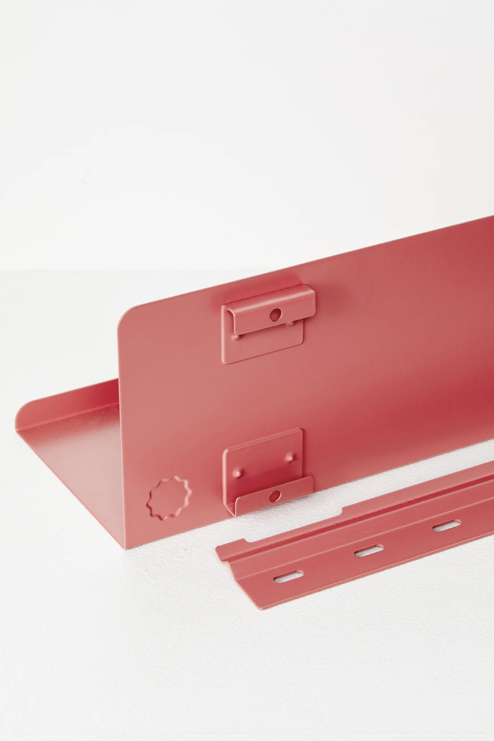 Regal | THE LEDGE small