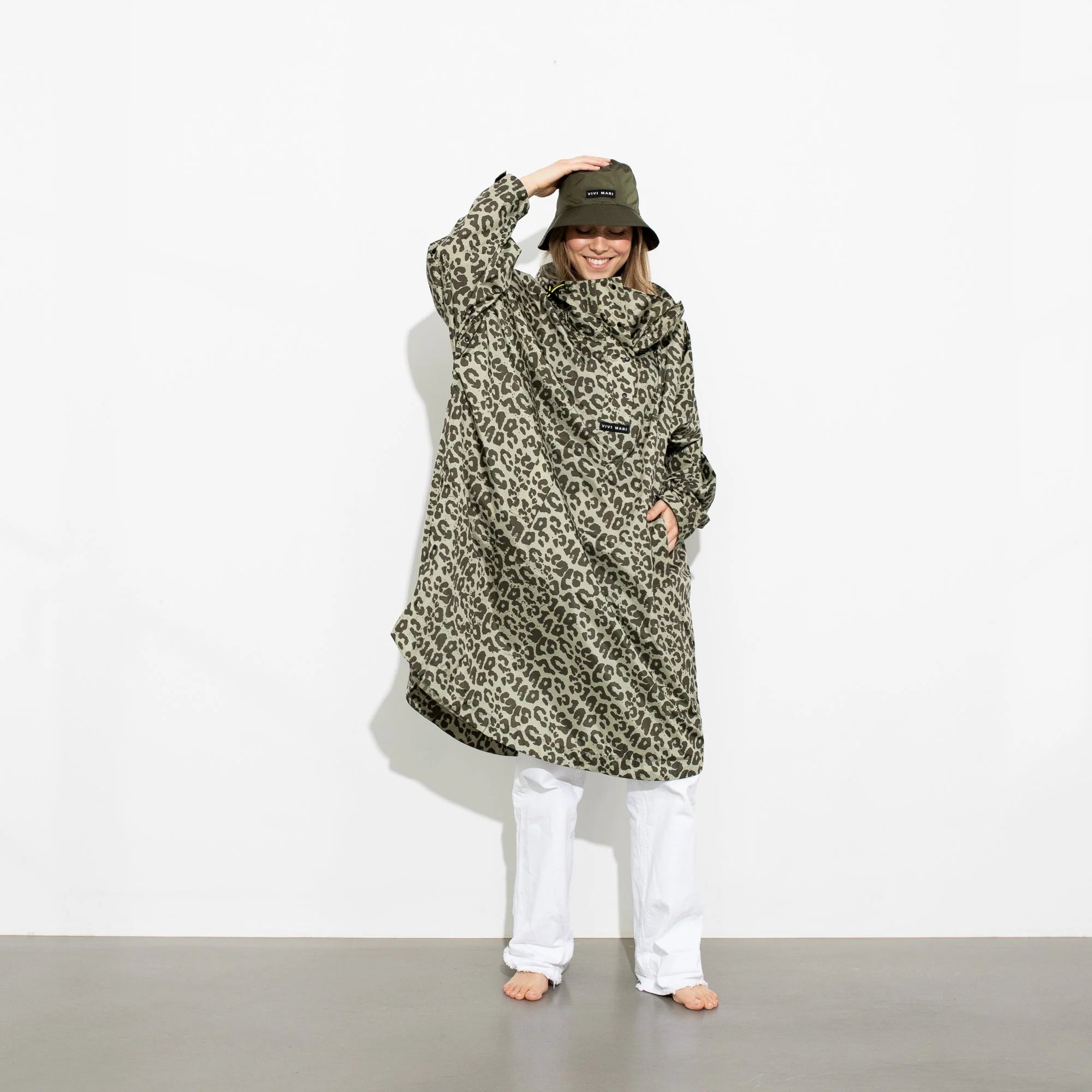 Regenponcho Leo Splashes | olive/pale olive