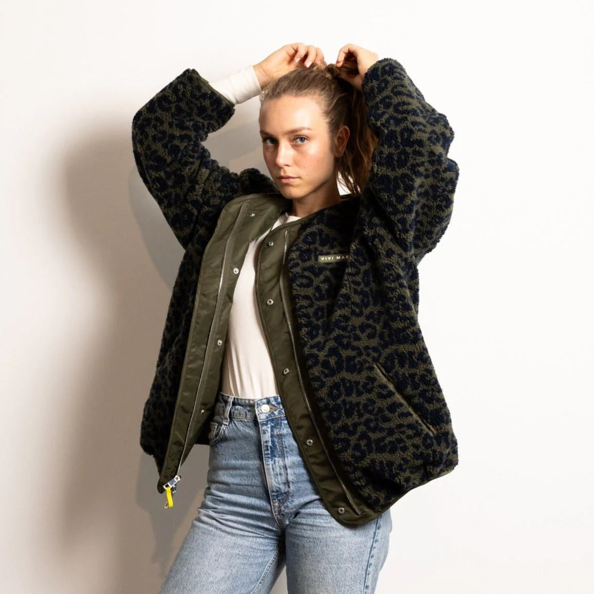 Reversible Bomber Jacke | Olive/Leo Navy-Olive