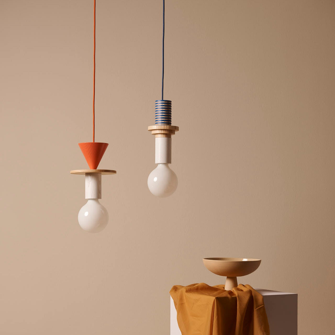 Junit Lampe | RECORD