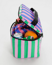 Lade das Bild in den Galerie-Viewer, Tasche Baggu Puffy Lunch Bag | grün/rosa &amp; blau/pink gestreift
