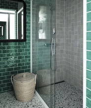 Lade das Bild in den Galerie-Viewer, Buch Happy Homes | Creative
