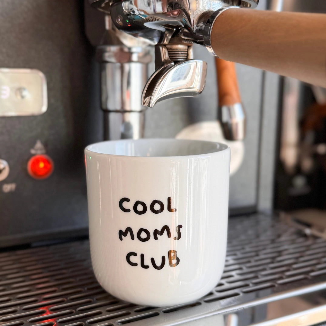 Becher | Cool Moms Club