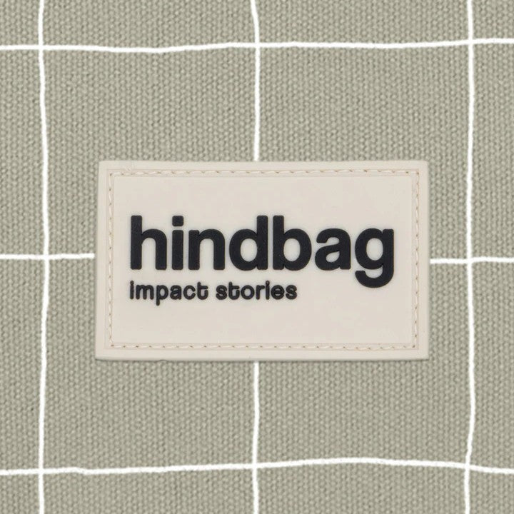Beutel Ema mit Karomuster Tongrün und Weiß von Hindbag bei Frau Rabe im Concept Store Die Halle