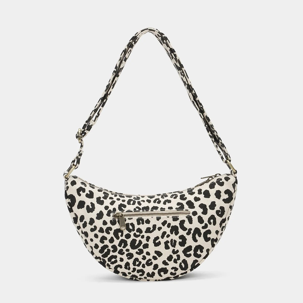 Gürteltasche Andrea mit Leopard Muster in Naturweiß von Hindbag bei Frau Rabe im Concept Store Die Halle
