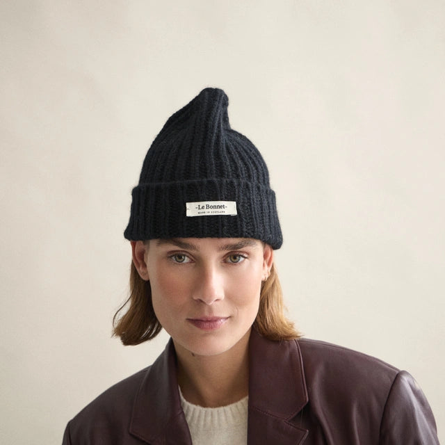Beanie Logo | Onyx