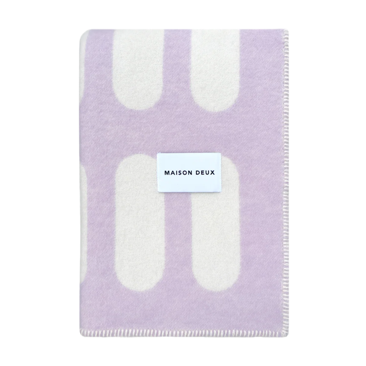 Wolldecke Chill Pill Blanket in der Farbe Lilac von Maison Deux bei Frau Rabe im Concept Store Die Halle