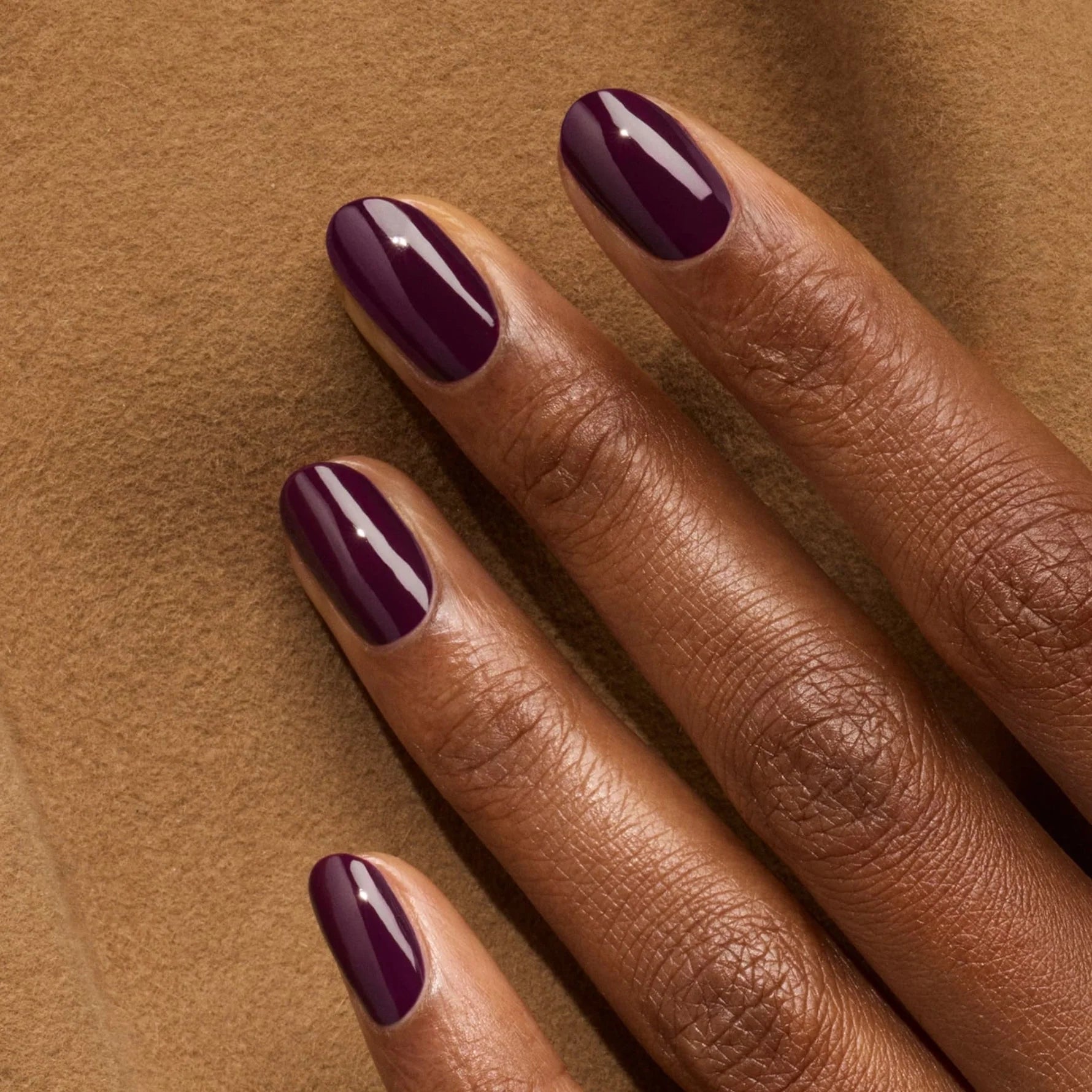 Nagellack Green | Aubergine