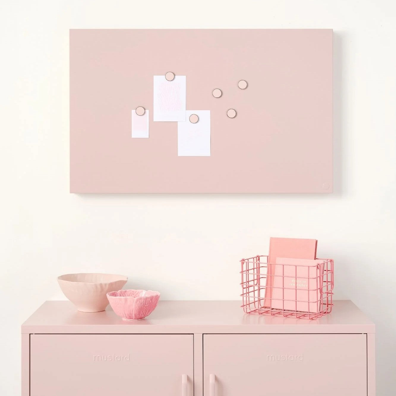 Magnetwand The Storyboard in blush von Mustard Made bei Frau Rabe im Concept Store Die Halle