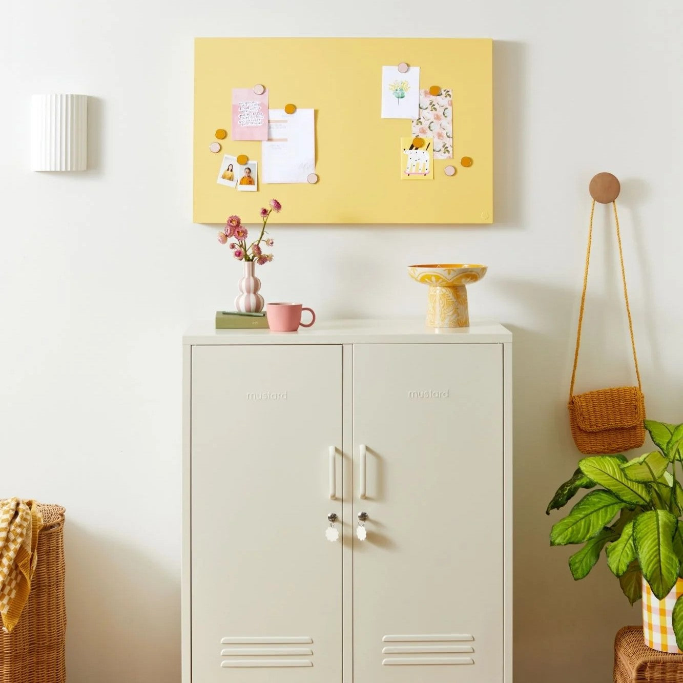 Magnetwand The Storyboard in butter von Mustard Made bei Frau Rabe im Concept Store Die Halle