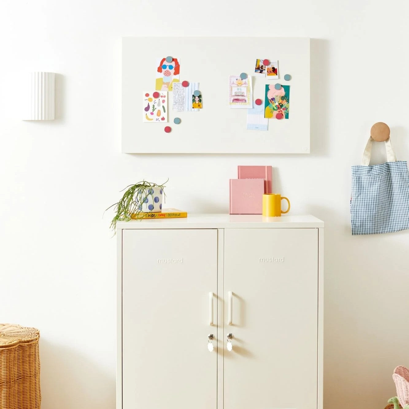Magnetwand The Storyboard in chalk von Mustard Made bei Frau Rabe im Concept Store Die Halle