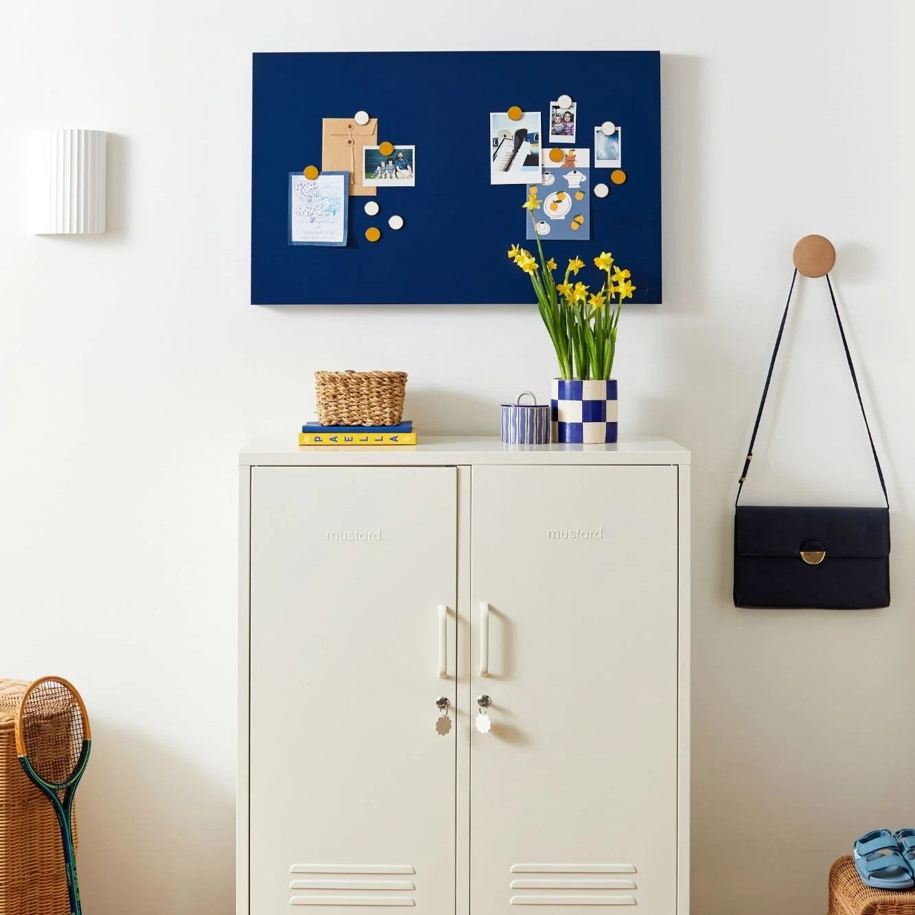 Magnetwand The Storyboard in navy von Mustard Made bei Frau Rabe im Concept Store Die Halle