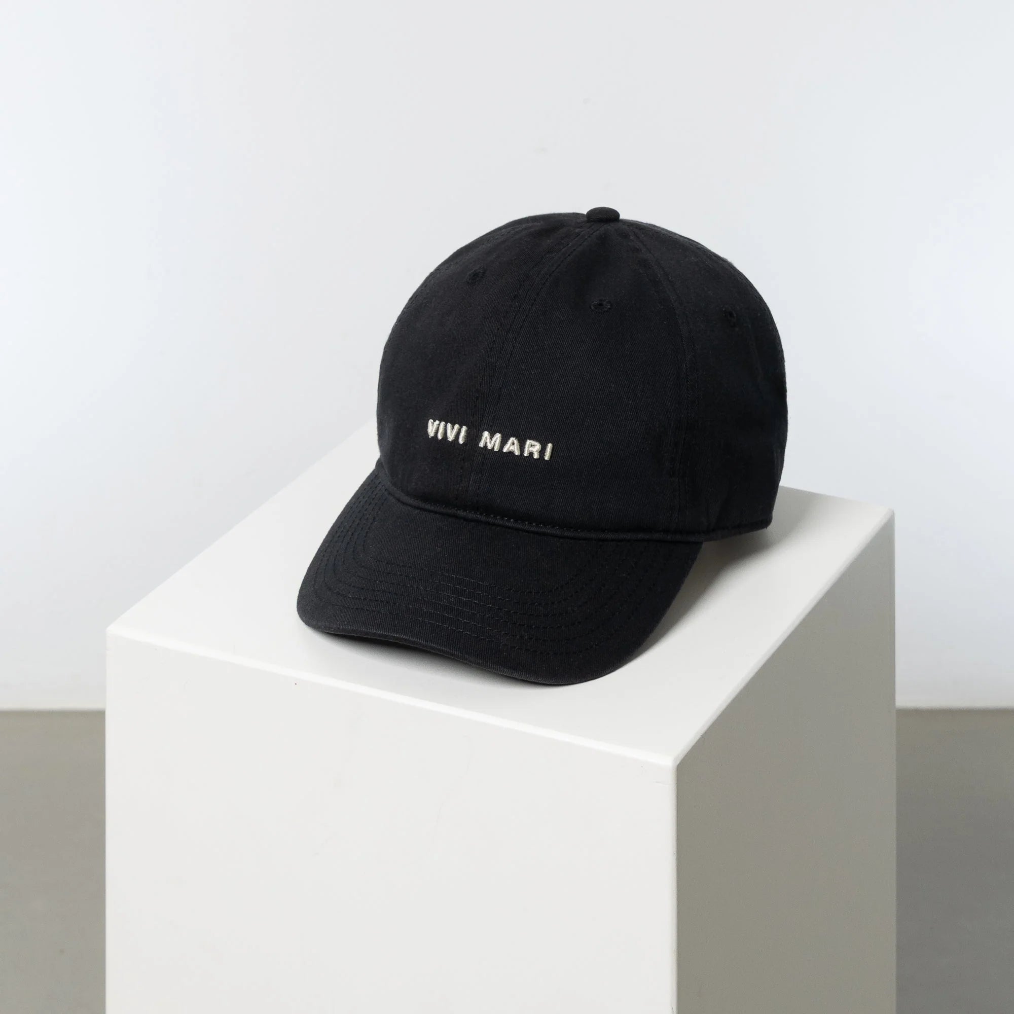 Cap Solid | Black/Sand