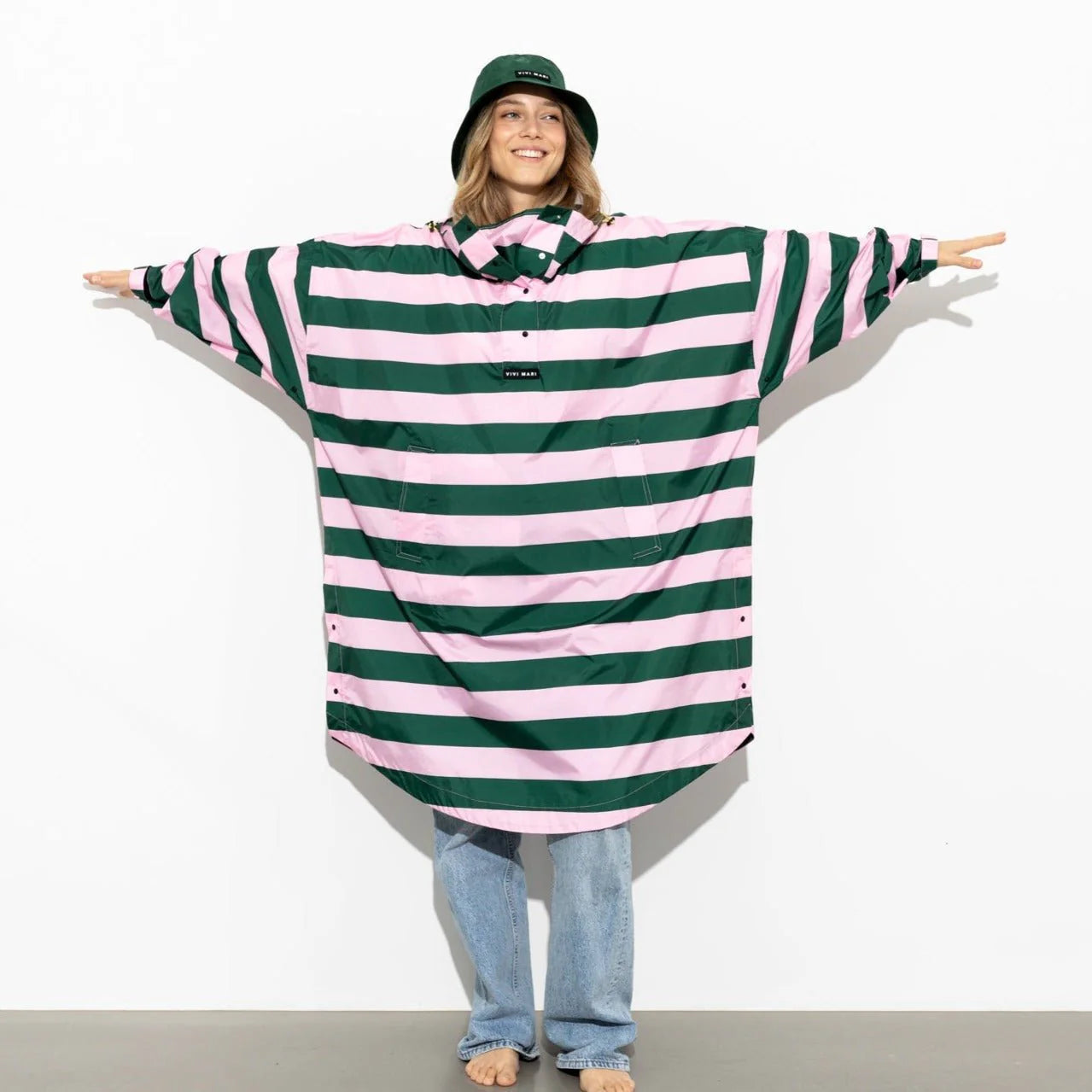 Regenponcho Bold Stripes | green/rosé