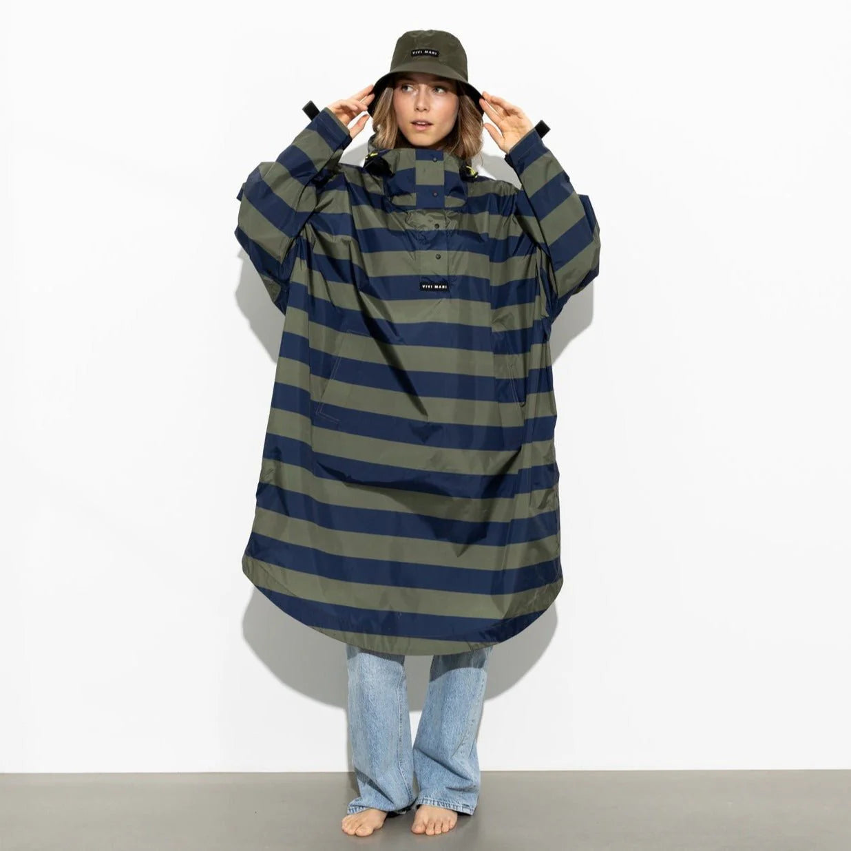Regenponcho Bold Stripes | navy/olive