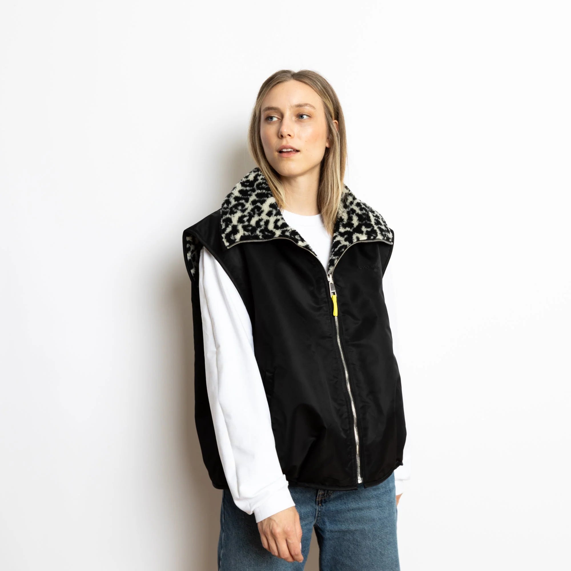 Reversible Bomber Weste | Black/Leo Black-Sand