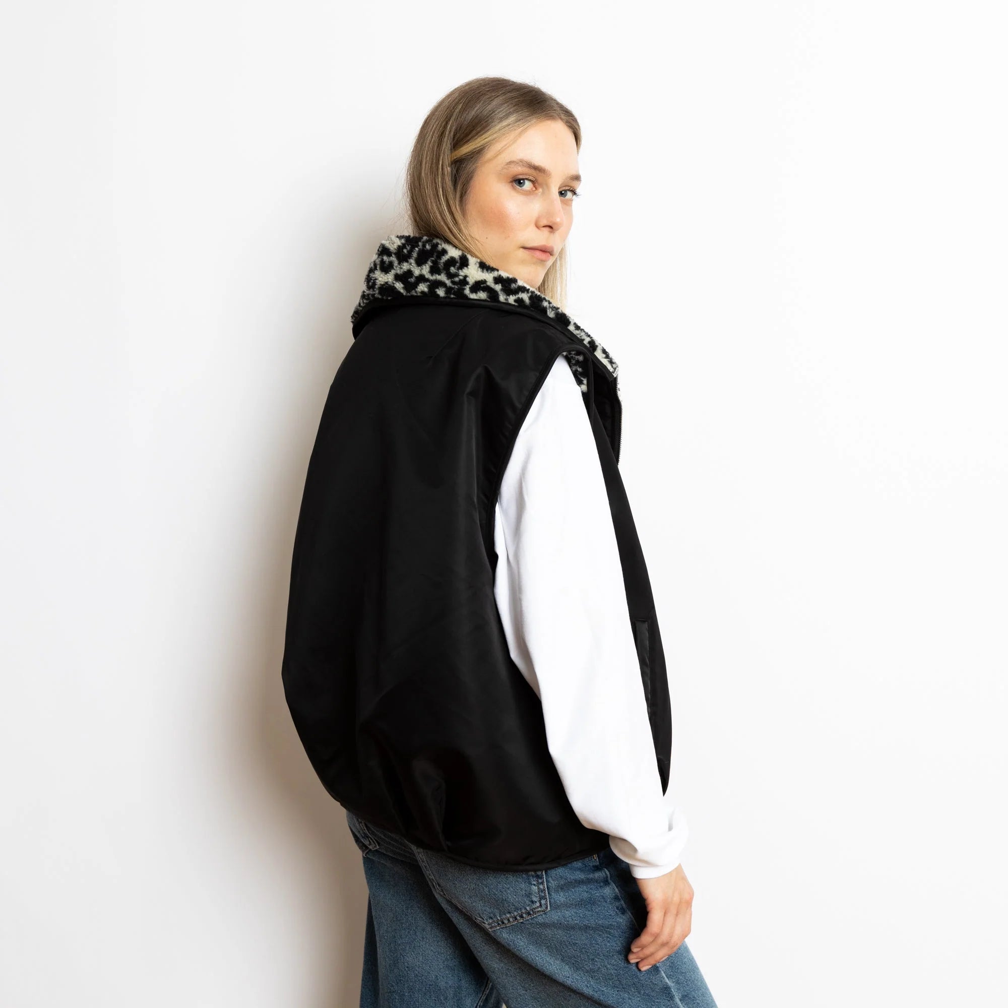 Reversible Bomber Weste | Black/Leo Black-Sand