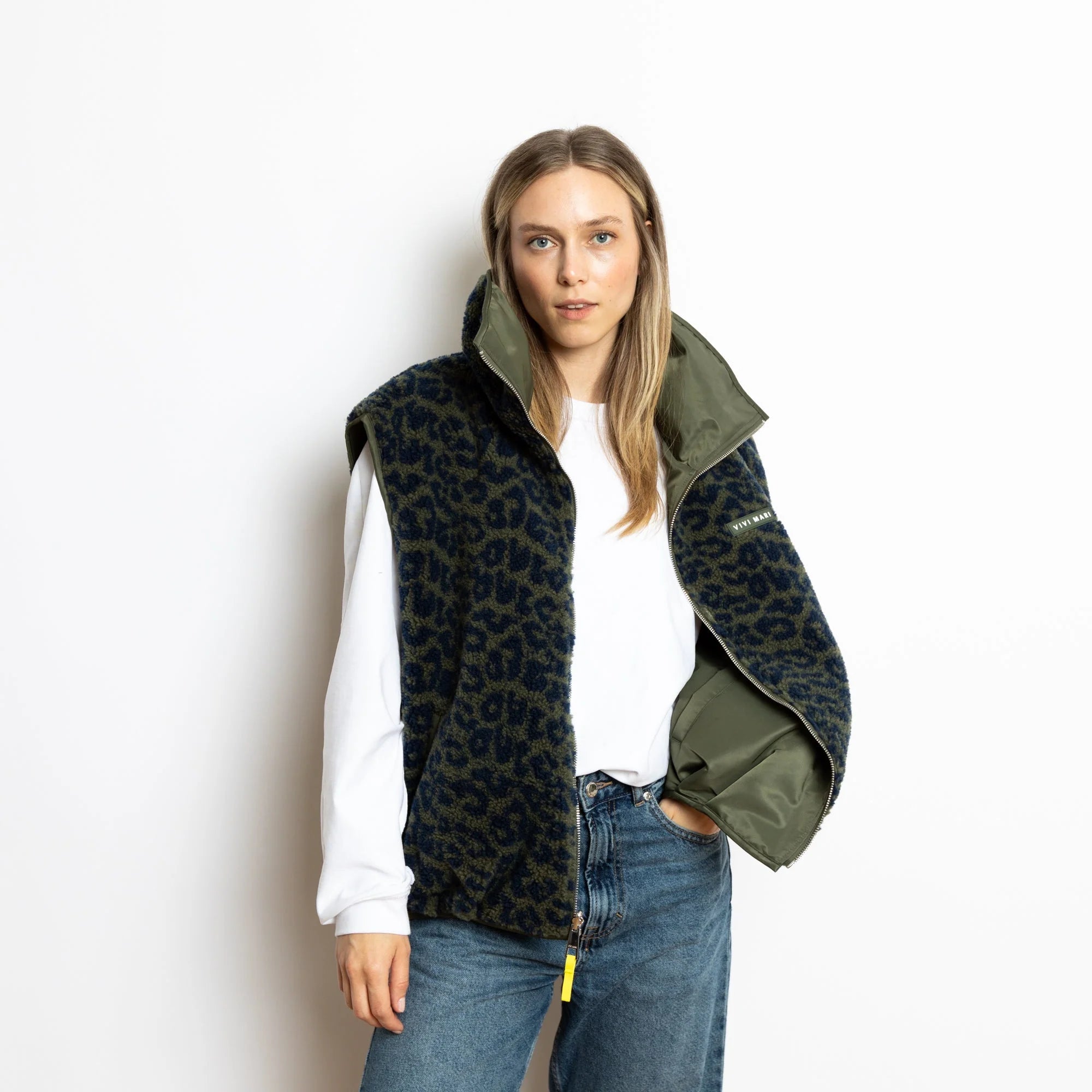 Reversible Bomber Weste | Olive/Leo Navy-Olive