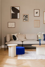 Lade das Bild in den Galerie-Viewer, Hocker Beistelltisch OLY | diverse Farben
